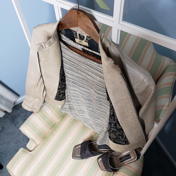 The Limited glitter stripe crew short contrast sleeve top S ♡ - Picture 5 of 13